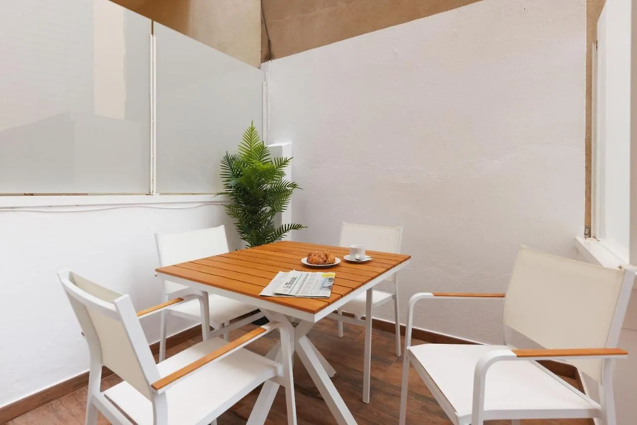 Bravissimo Figuerola, Spacious 3-Bedroom Apartment Girona