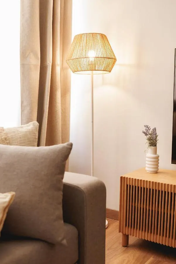 Bravissimo Figuerola, Spacious 3-Bedroom Apartment Girona