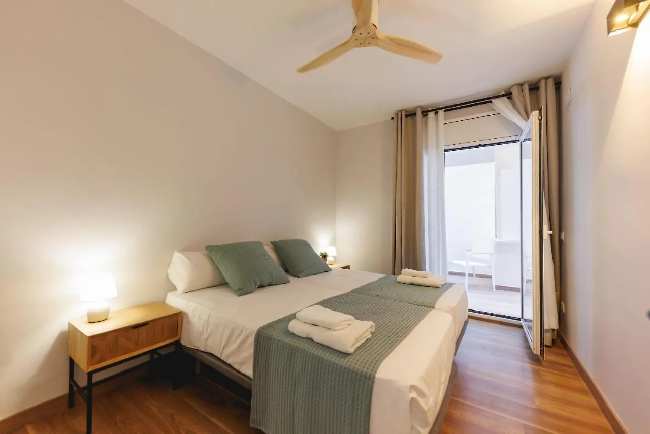 Bravissimo Figuerola, Spacious 3-Bedroom Apartment Girona